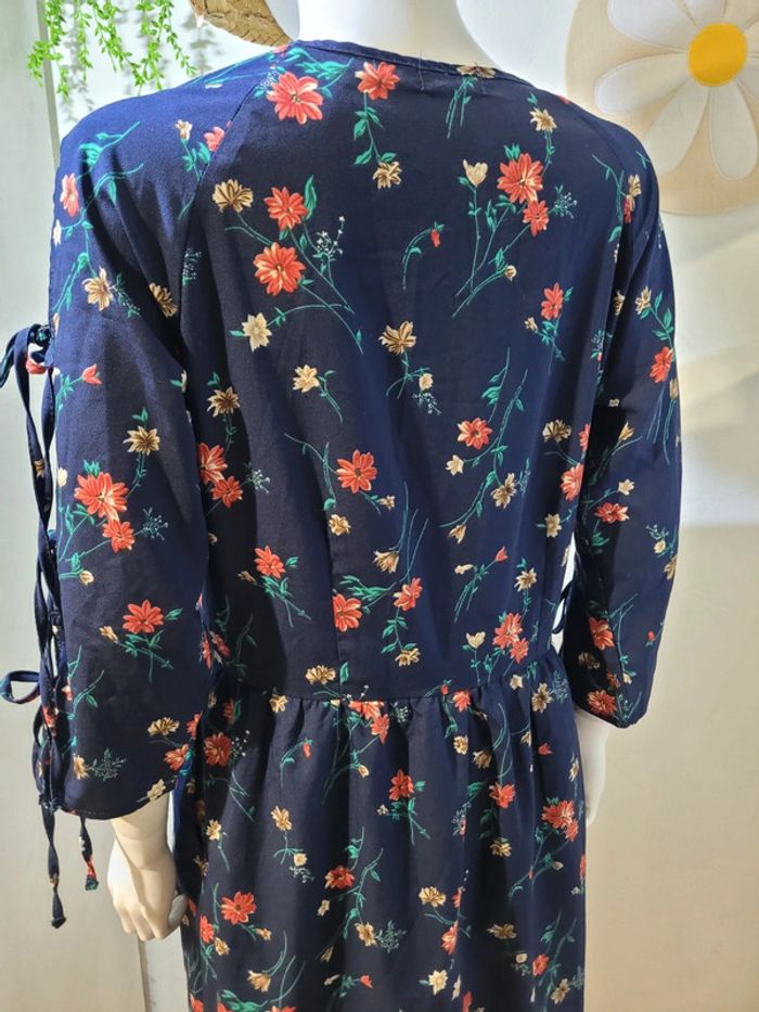 Robe fleurie manches ouvertes - photo numéro 7