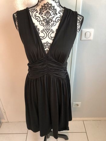 Robe 3 suisses noire taille 40
