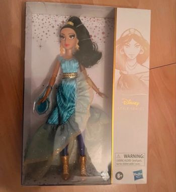 Poupée disney style séries Jasmine