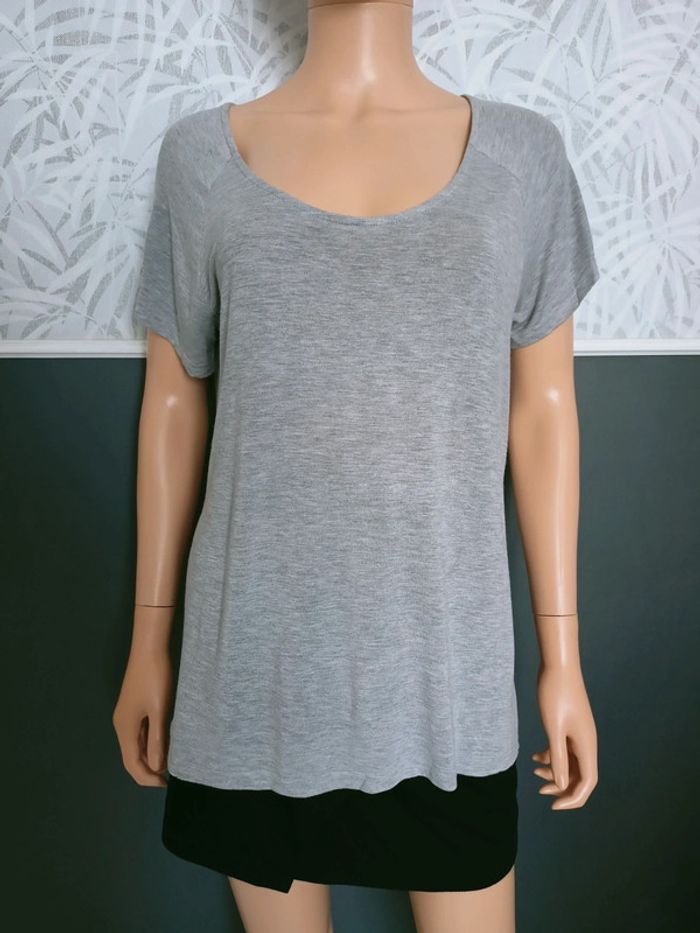 T-shirt gris chiné M (38/40) H*530 - photo numéro 2