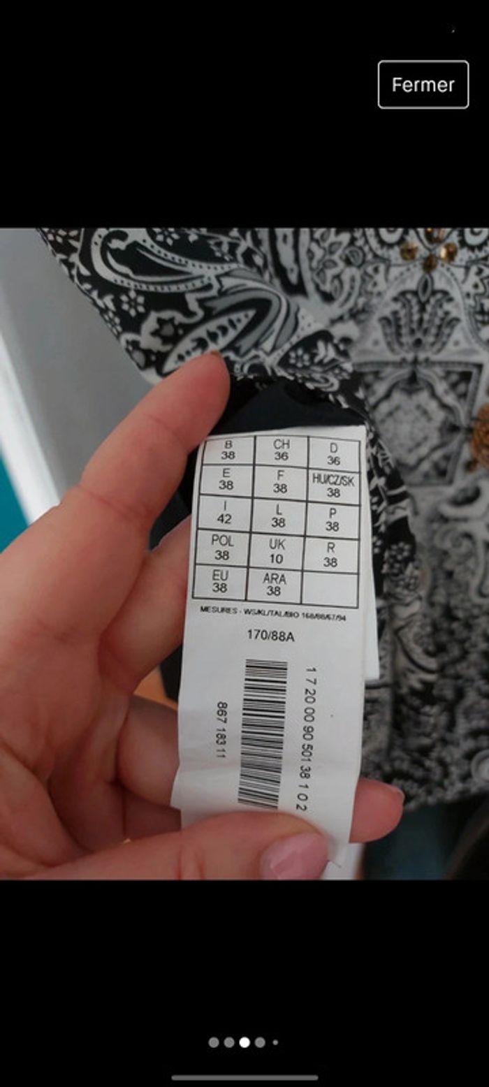 Tunique/blouse Promod taille 38/M blanche et noire avec perles très bon état - photo numéro 3