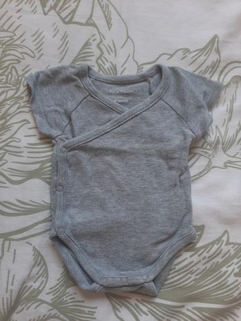 Bodie manche courte 1 mois