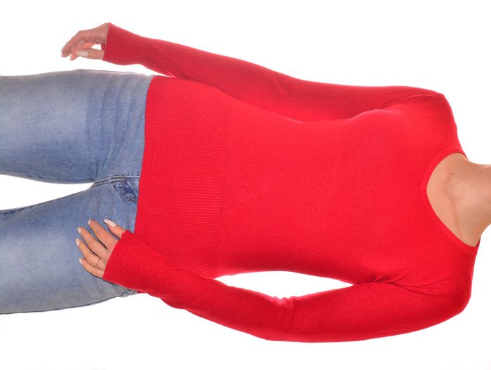 pull fin ajusté manches longues rouge uni taille M col V - photo numéro 3