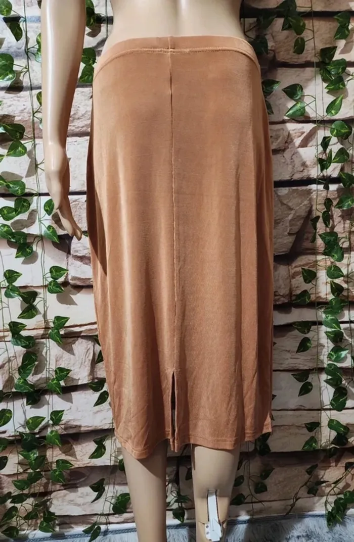 🌸Jupe Fluide Camel Doré Itiknits Taille 42🌸 - photo numéro 3