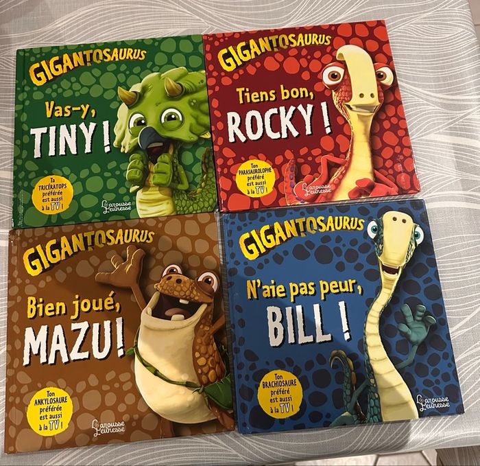 Lot livres gigantosaurus