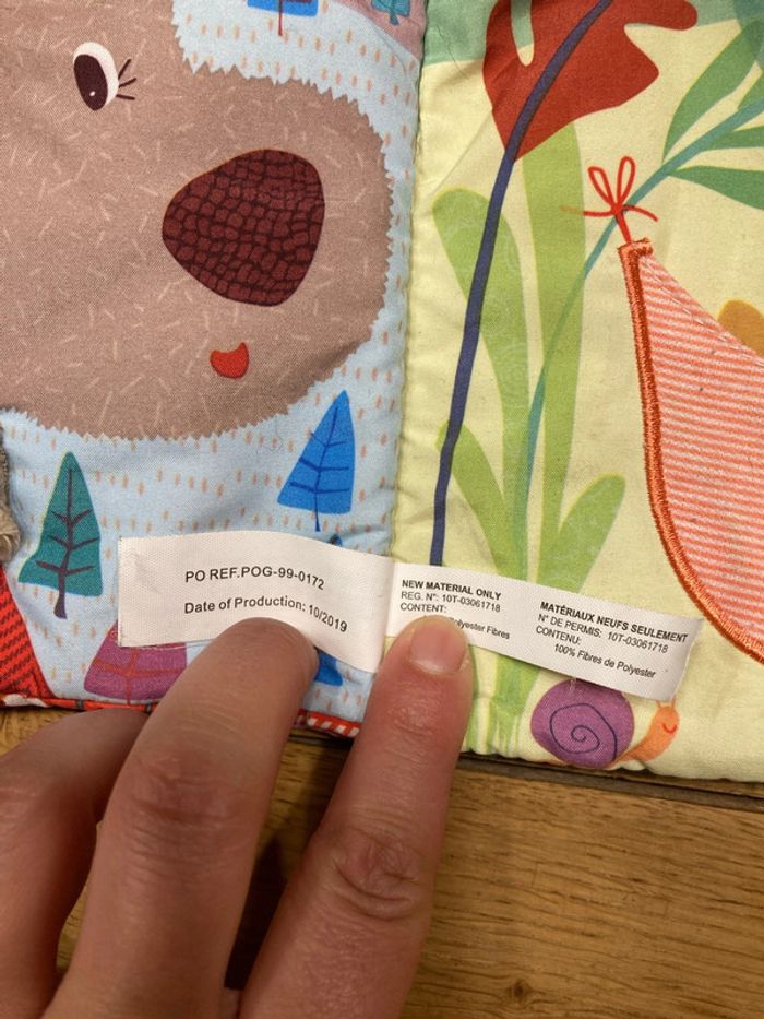 Livre pour bébé + ciseau coupe-ongles - photo numéro 5