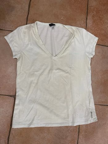 TEE shirt Armani jeans taille 40/42