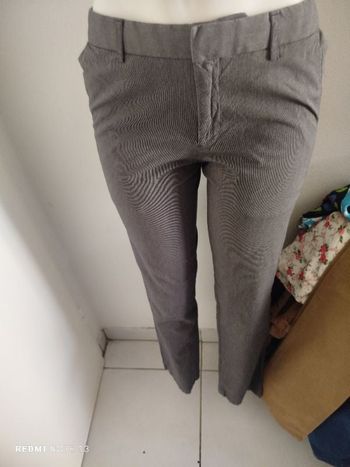 #kytie40homme. Pantalon Chino taille 40