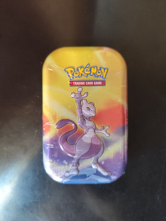 Mini-tin Mewtwo pouvoirs de Kanto