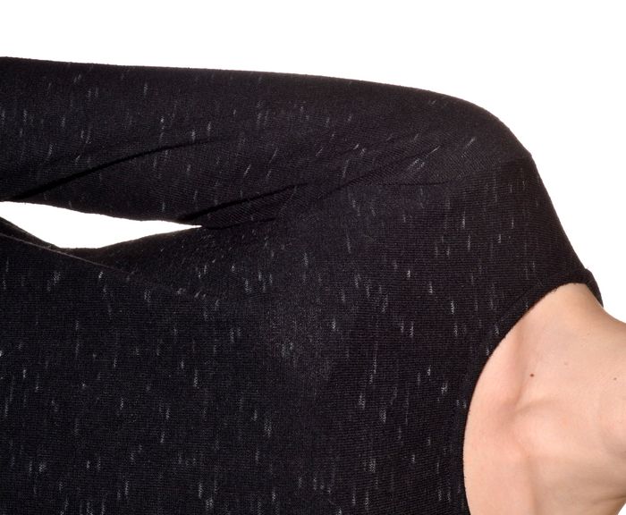 pull fin noir uni semi-transparent sur le bas taille M manches 3/4 col rond fluide - photo numéro 6