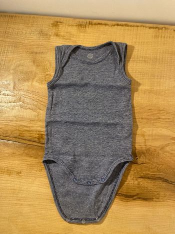 Body sans manches bébé