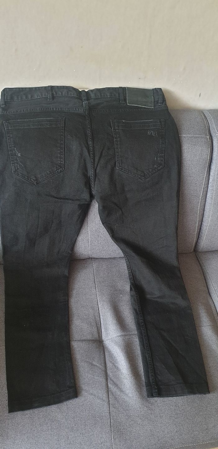 Jean skinny à trou - photo numéro 3