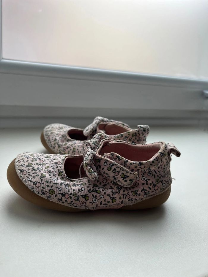 Sandales fleuri - photo numéro 3