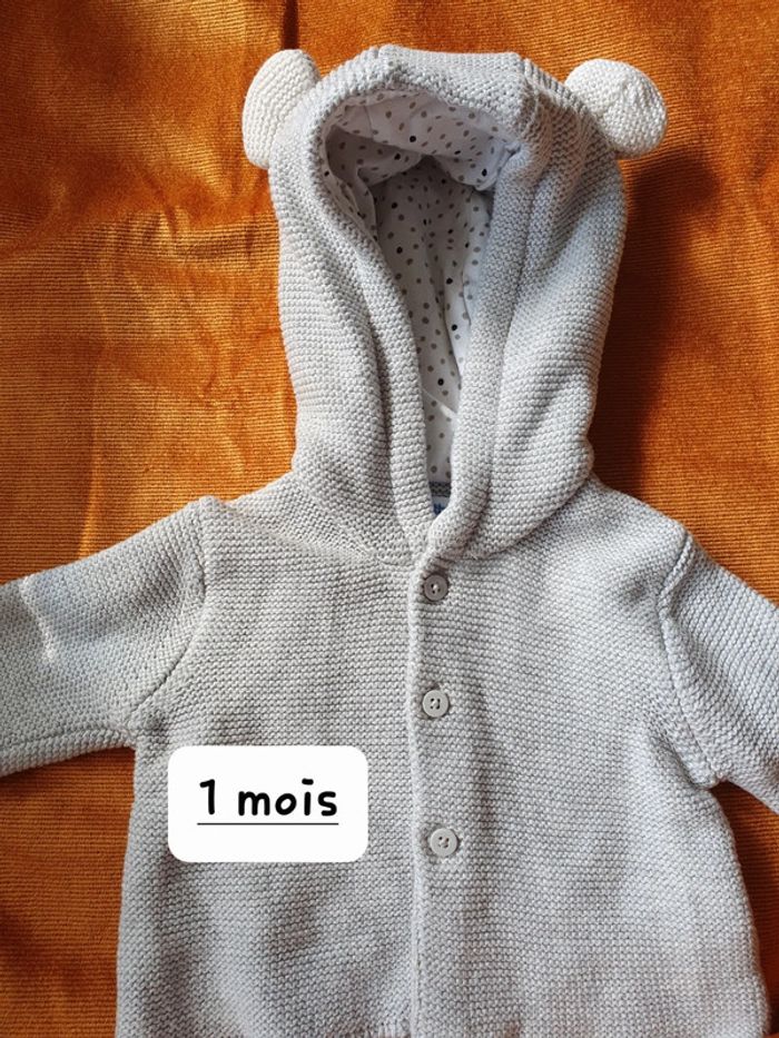 Veste à capuche vert baudet 1 mois