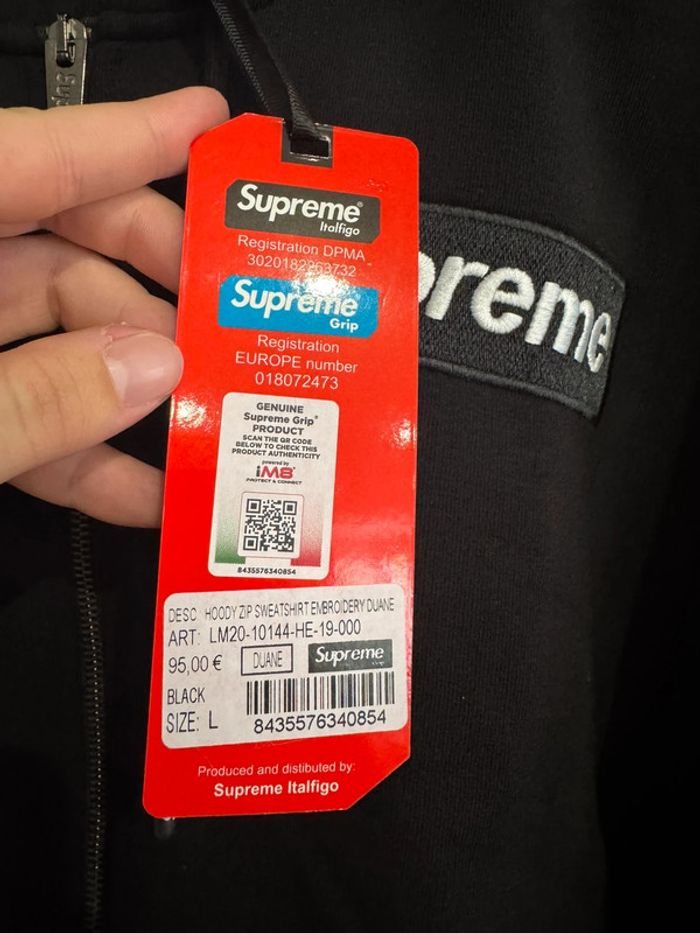 Pull / Sweat zippé noir Supreme Taille L - photo numéro 5