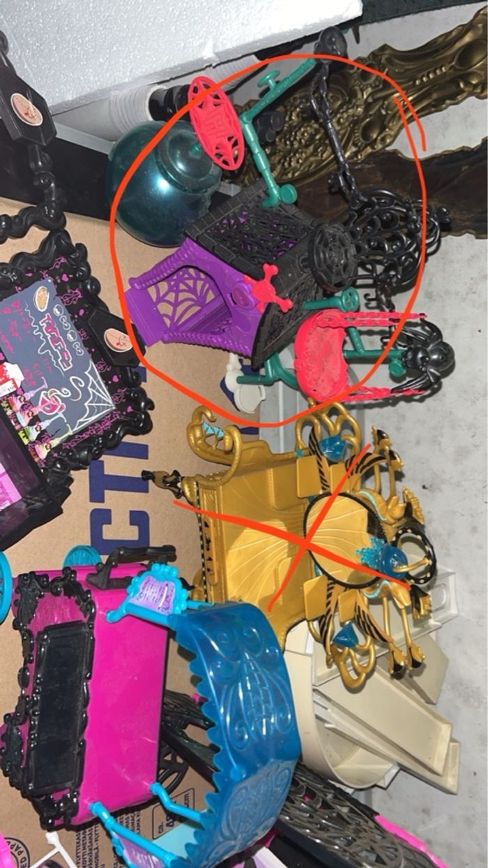 Lot accessoires Monster high - photo numéro 8