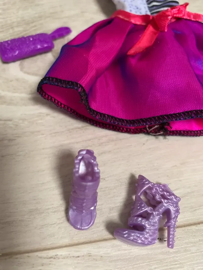 Robe Barbie - photo numéro 2
