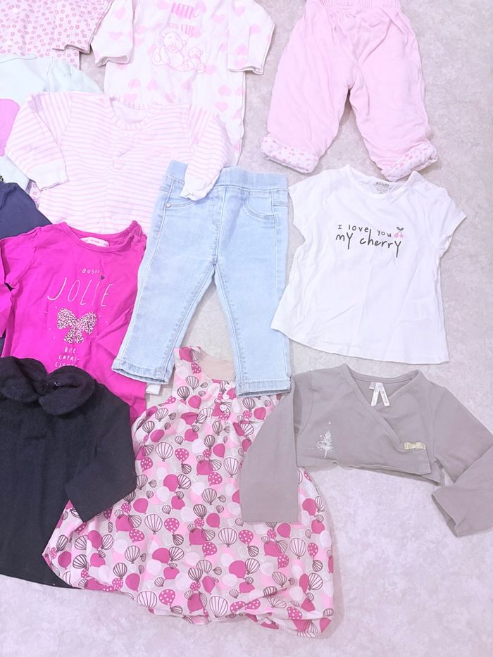 Lot 6 mois bébé fille - photo numéro 3