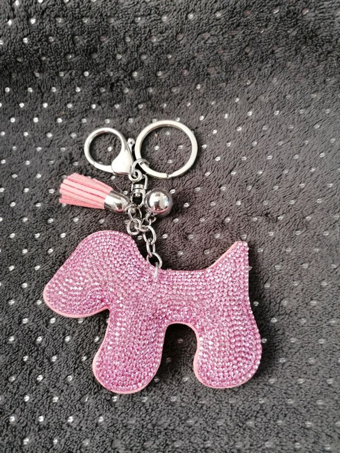 Lot de 2 porte-clefs chien et chat