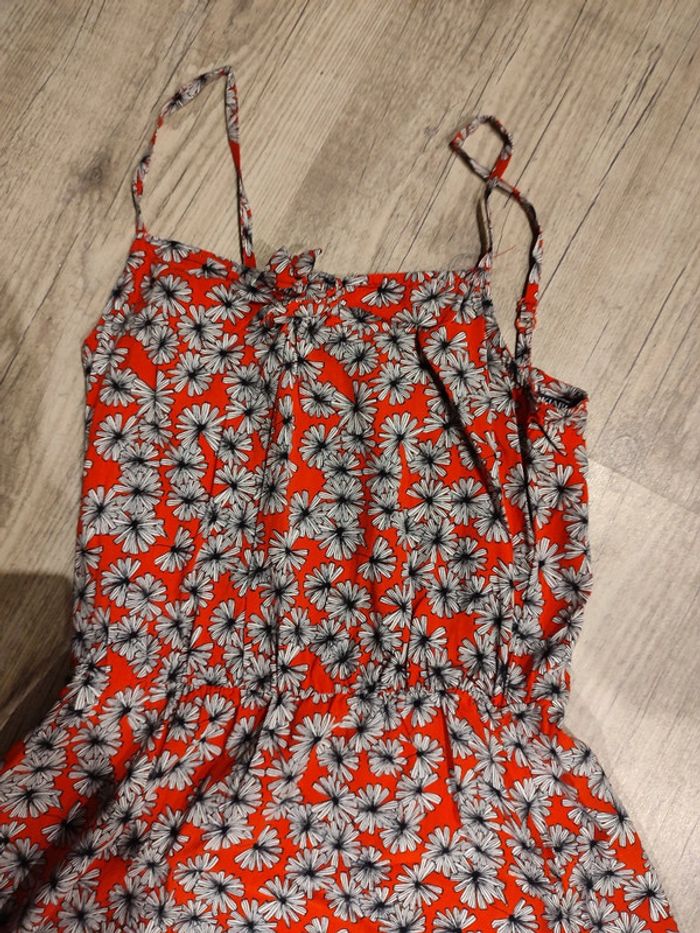 Petite robe à fleurs - photo numéro 2