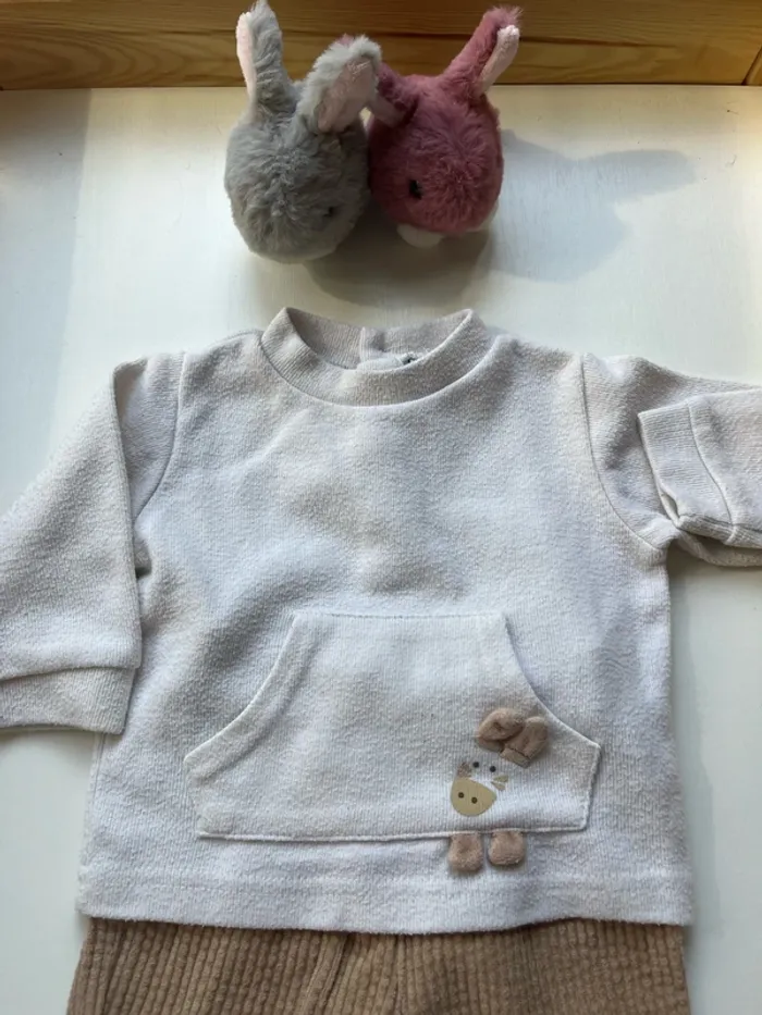 Ensemble beige 6 mois - photo numéro 2