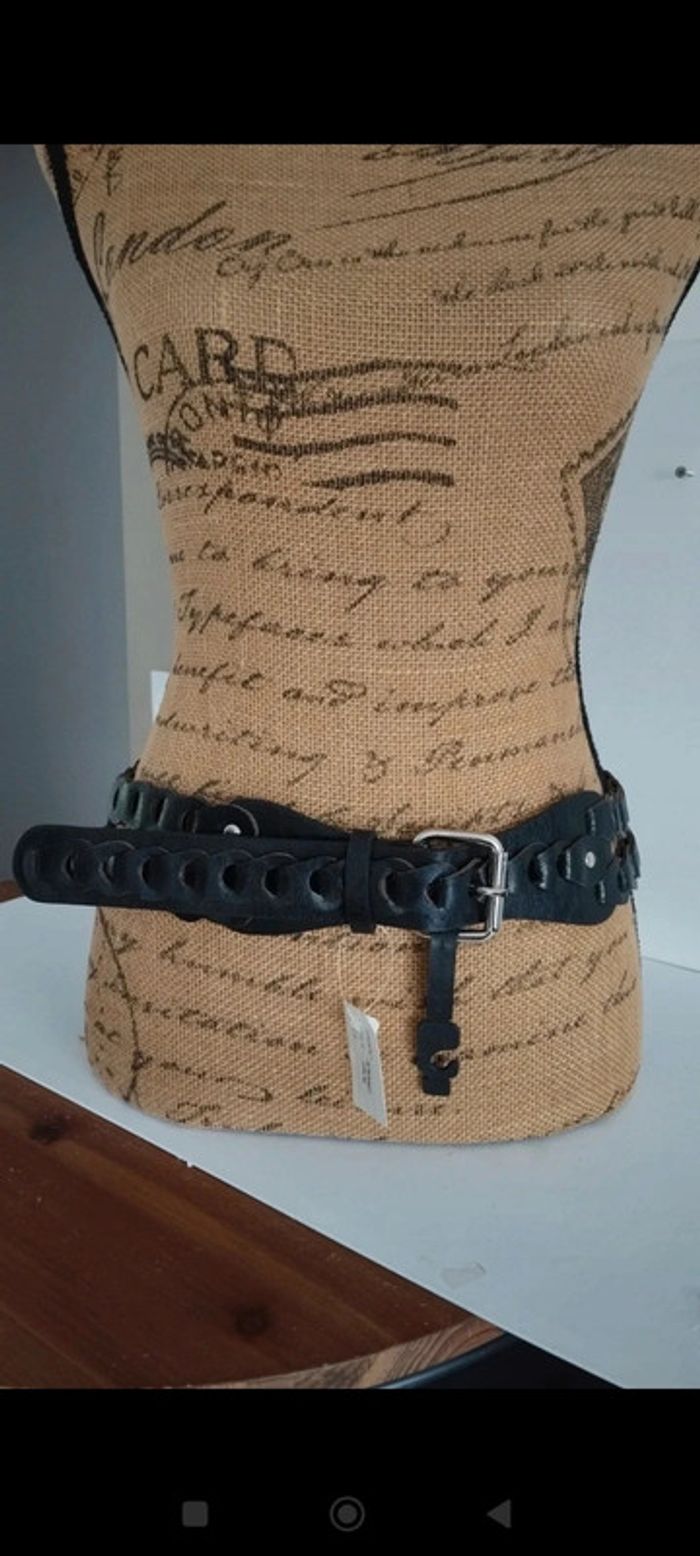 Ceinture noire deux rangs 105 cm femme