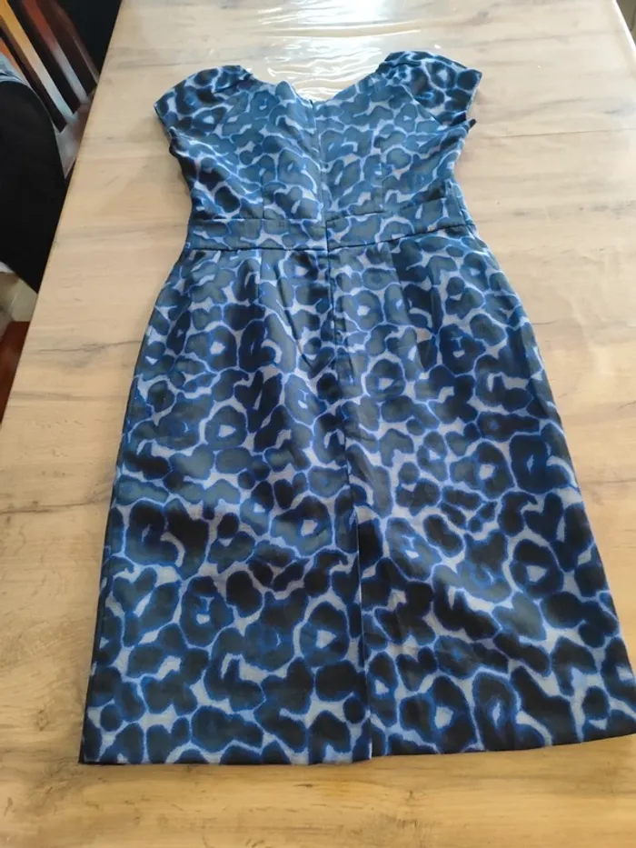 Robe Kaliko Bleue à Imprimé, Taille 38 - Élégance Moderne pour Toutes les Occasions ! - photo numéro 3