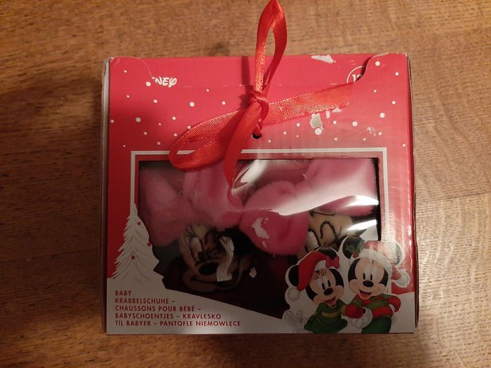 coffret chaussons antidérapants Minnie Disney - photo numéro 4