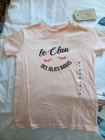Lot 2 t shirt
