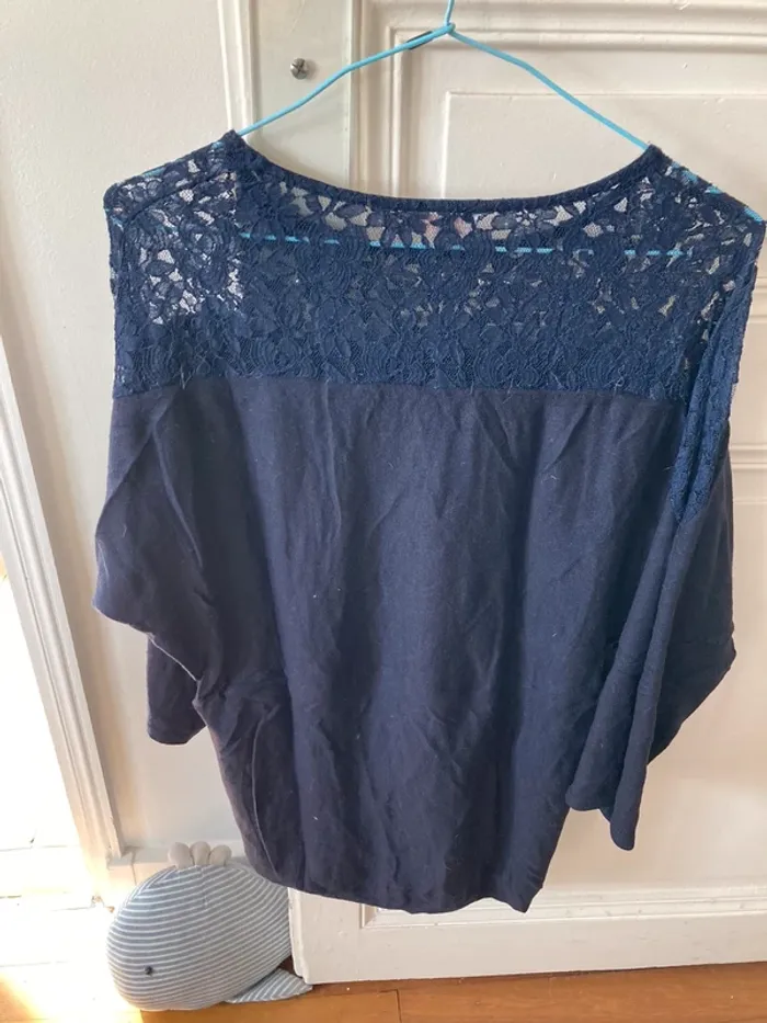 Pull léger bleu marine - photo numéro 2