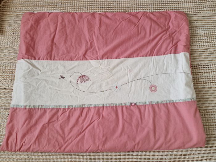 Couvre-lit bébé Aubert – Rose & Blanc