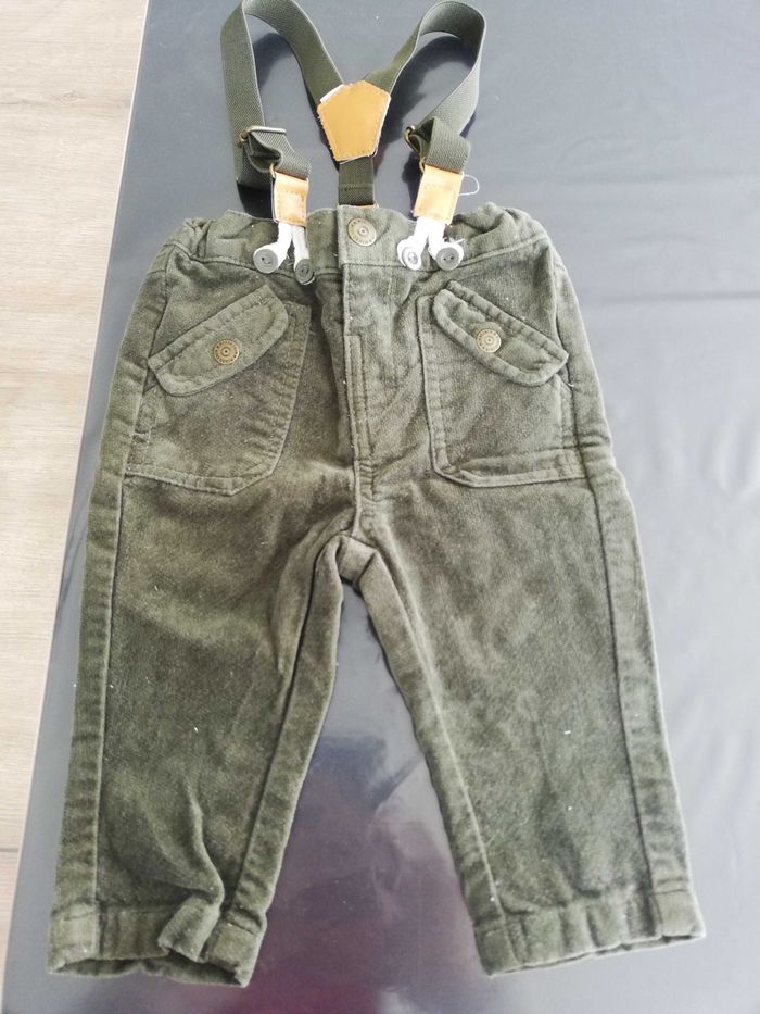 Pantalon avec bretelle