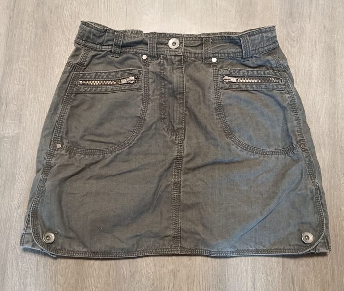 Lot jupe 14 ans - photo numéro 2