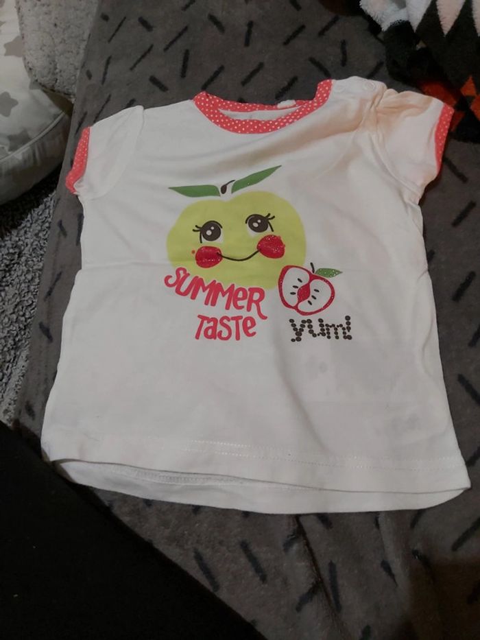 Tshirt taille 74cm 9 mois c&a