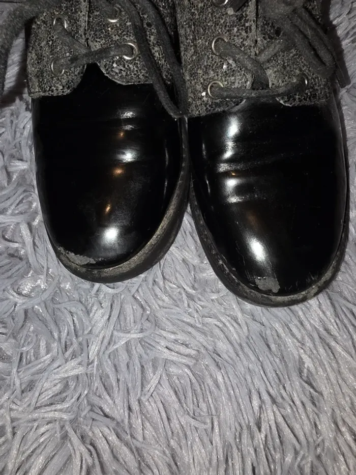 Chaussure classe a paillette - photo numéro 2
