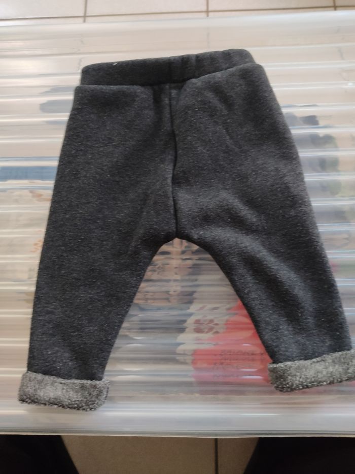 Pantalon 3 mois - photo numéro 2