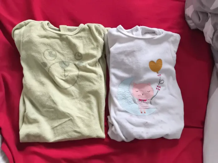 Lot de 2 pyjamas 1 pièce