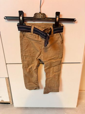 Jeans tape à l’œil 12 mois