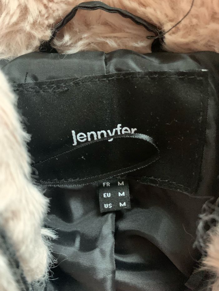 Manteau en fausse fourrure Jennyfer - photo numéro 3