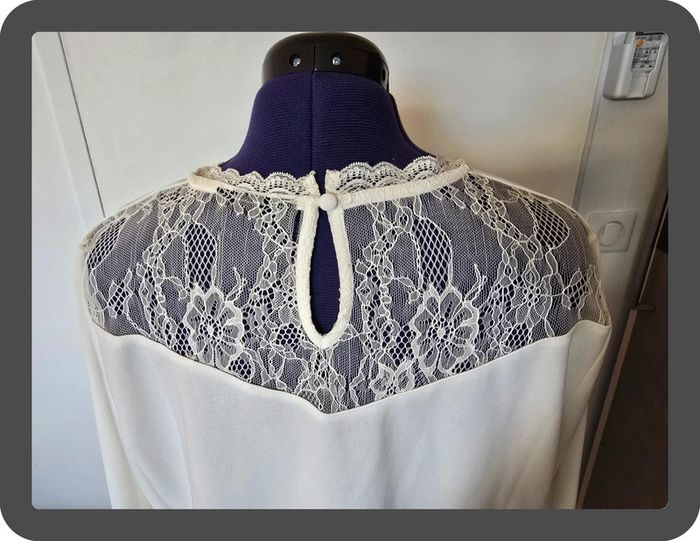 Blouse col en dentelle - photo numéro 5