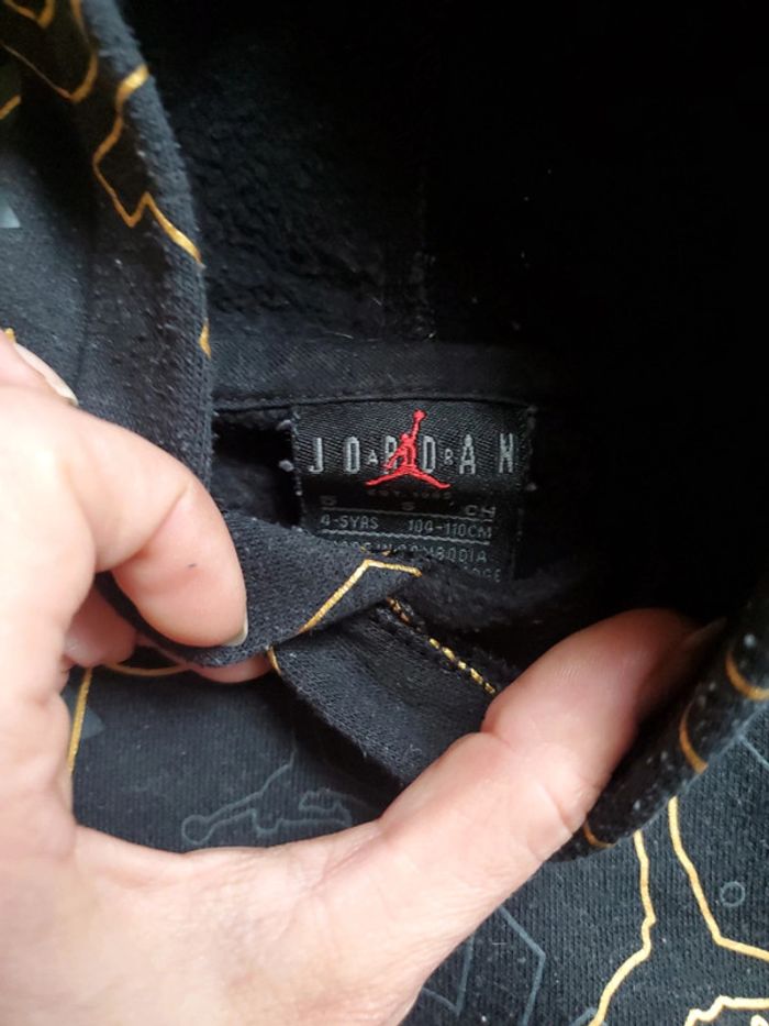 Pull à capuche 4 ans Jordan - photo numéro 3