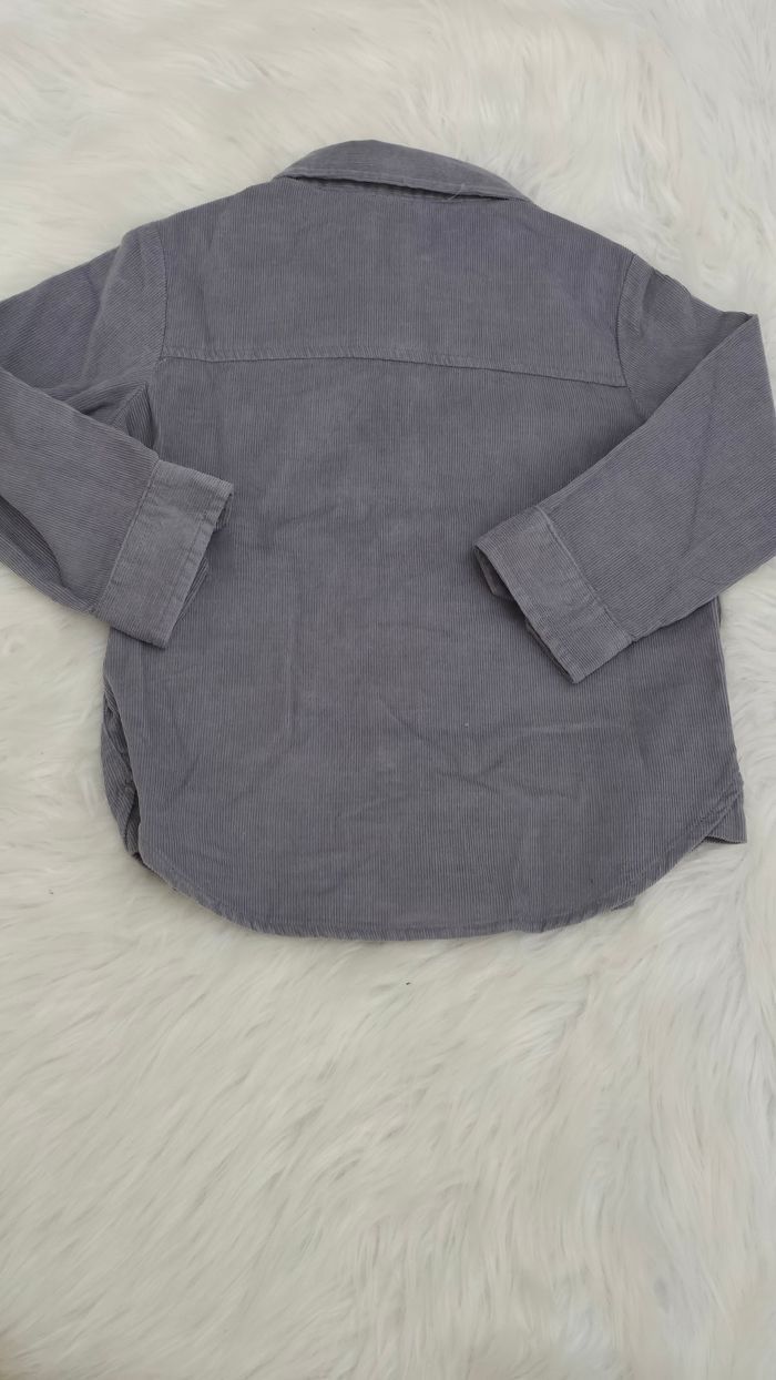 Neufs (non portés)🏷💙🥰😍👍 lot chemises velours et gilet tricot 23mois/24mois Garçon) 💙😍🥰👍🏷 - photo numéro 5