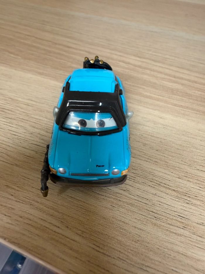 Voiture cars Disney pixar - photo numéro 2