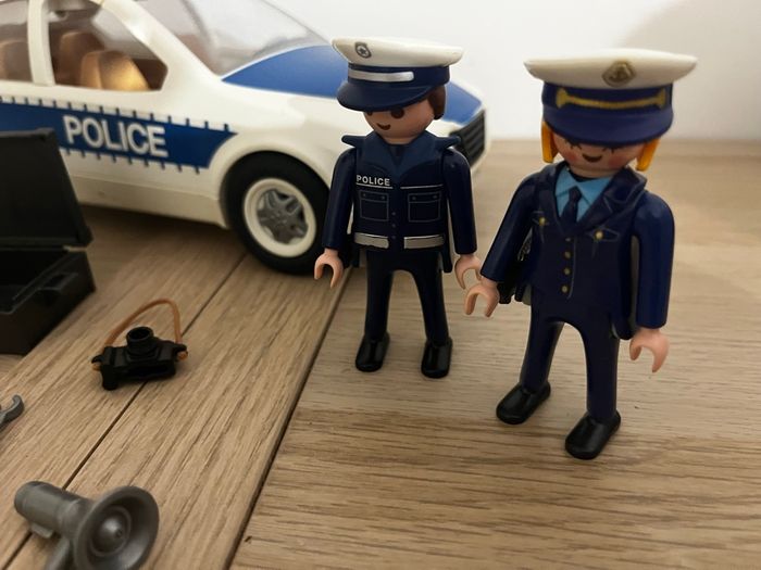 Voiture police playmobil - photo numéro 2