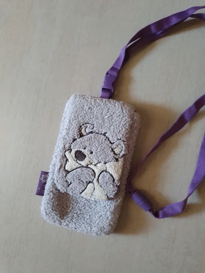 Etui porte-téléphone - photo numéro 2