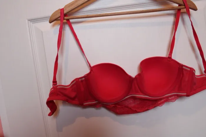 soutien gorge rose - photo numéro 4