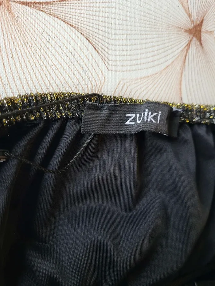 Robe  de soirée dorée  à  paillettes / irisée mi cuisse  zuiki taille S  Femme neuf - photo numéro 3