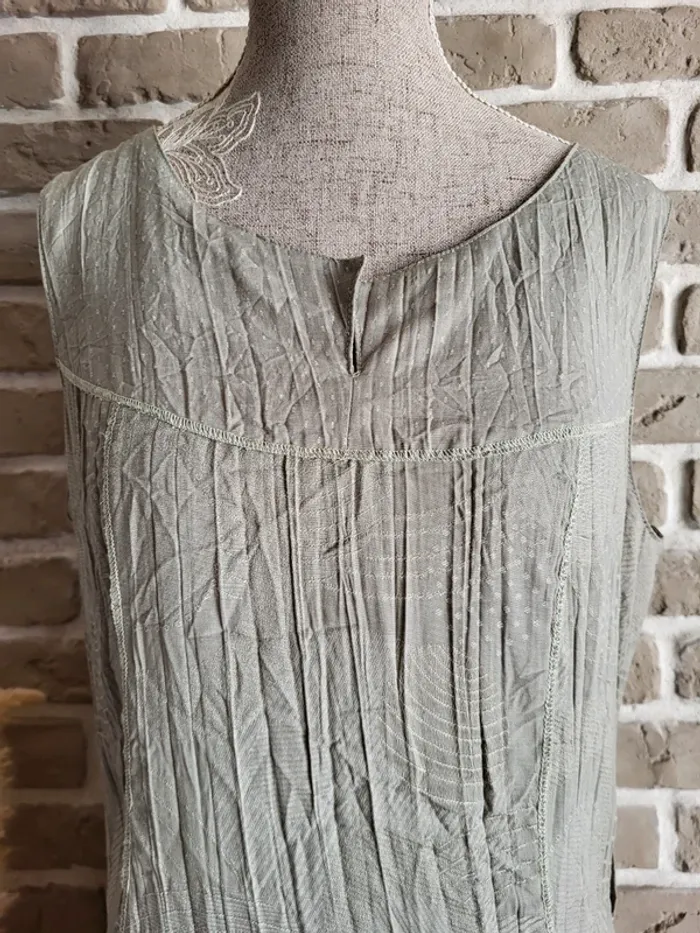 Robe vintage vert sauge Affinités d'Armand Thiery - Made in France - photo numéro 2