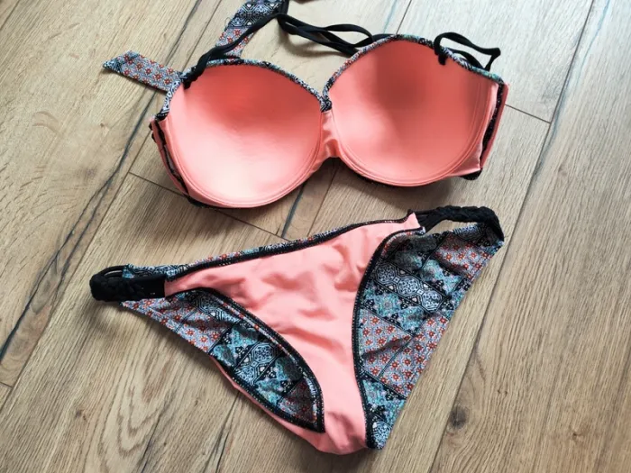 Maillot de bain 2 pièces - photo numéro 3