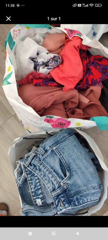 Robes et jeans femme